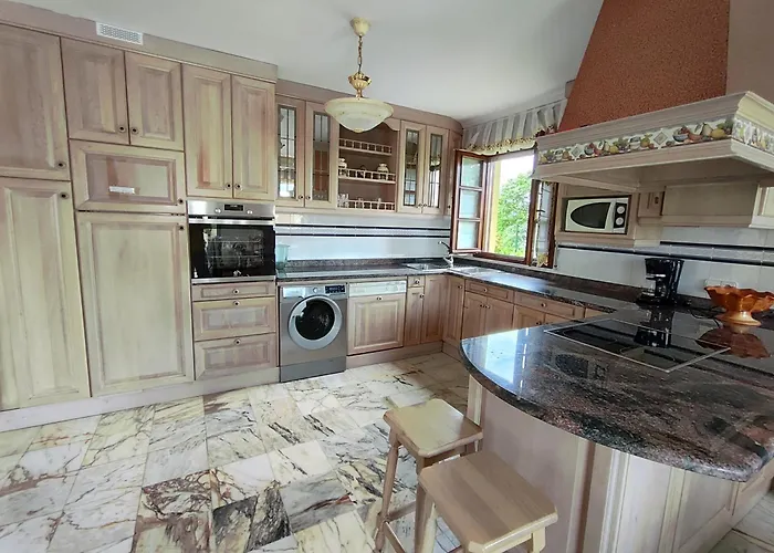 Marta * Santillana del Mar